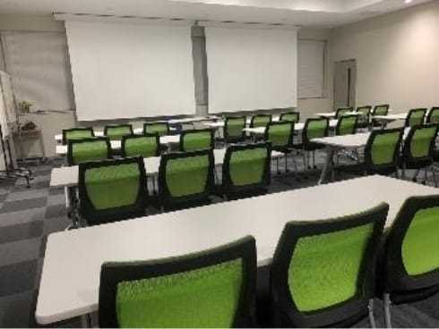 Equipped with a seminar room for 100 people